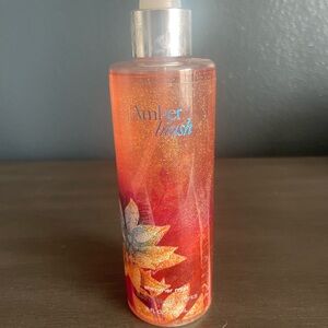 Bath & Body Works Amber Blush Shimmer